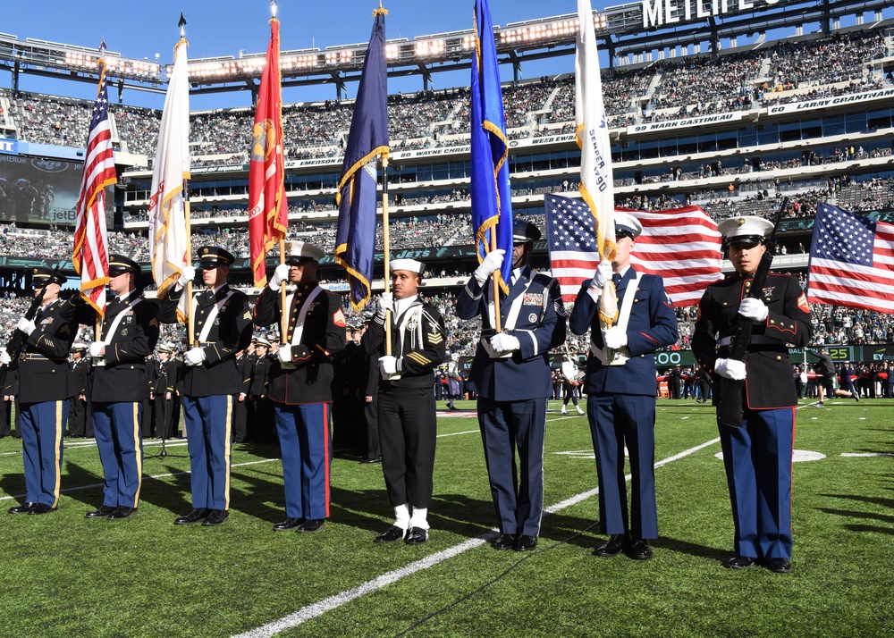 Servicemembers attend NFL Salute to Service football game