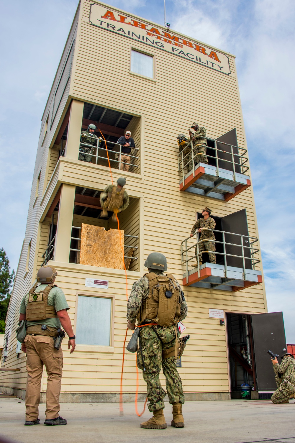 Fleet Combat Camera Pacific's Winter Quick Shot 2016