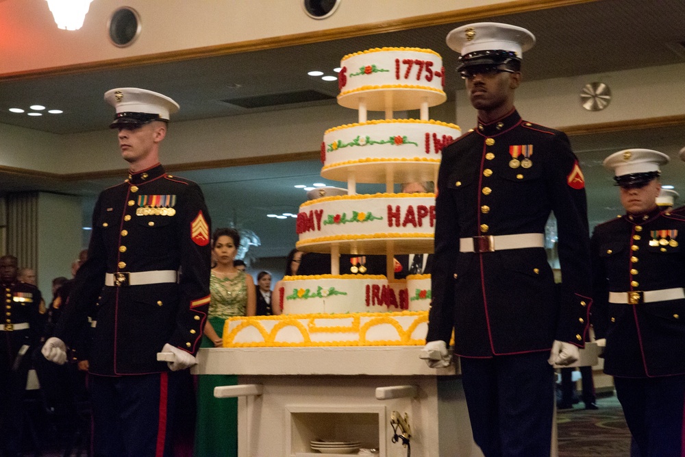 31st MEU celebrates 241st Marine Corps Birthday Ball