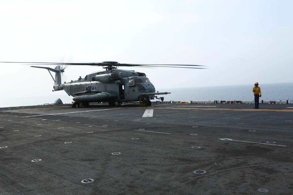 22nd MEU Marines Conduct Flight Operations