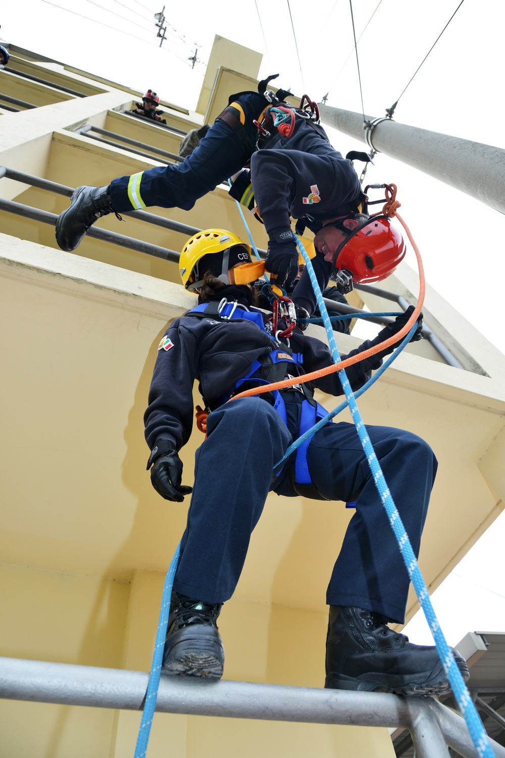 DVIDS - Images - DOD TECHNICAL ROPE RESCUE 1, USAG ITALY FIRE DEPARTMENT  [Image 14 of 19]