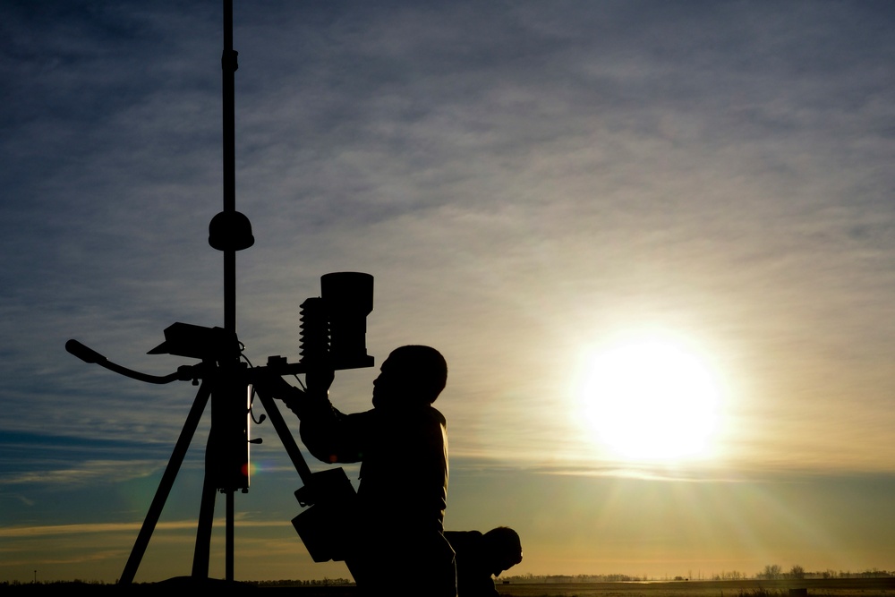 Catching the sun: 5th OSS Weather