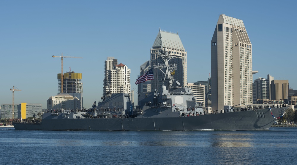 USS Spruance (DDG 111) Homecoming