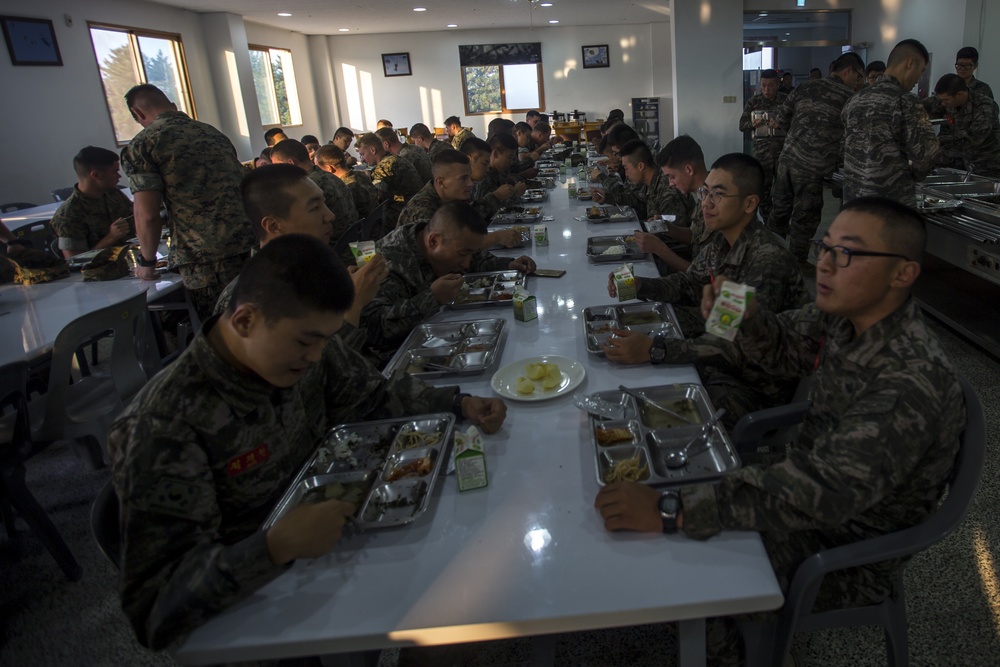 U.S. and ROK Marines Breakfast