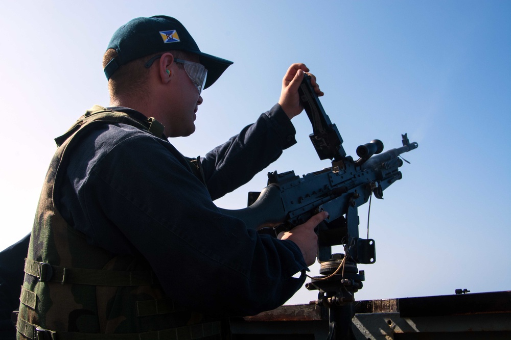 USS Mason (DDG 87) Crew Served Weapons Qualifications