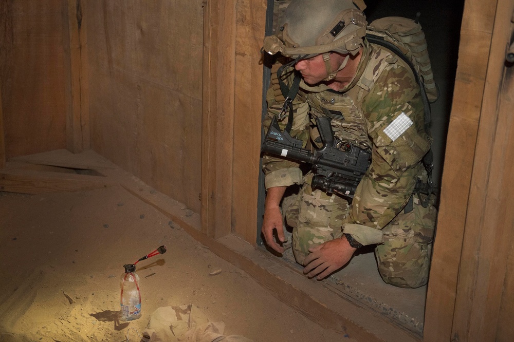 Navy EOD Training at Camp Buehring, Kuwait