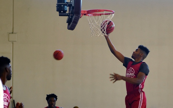 2016 Armed Forces Classic Practice at JBPHH