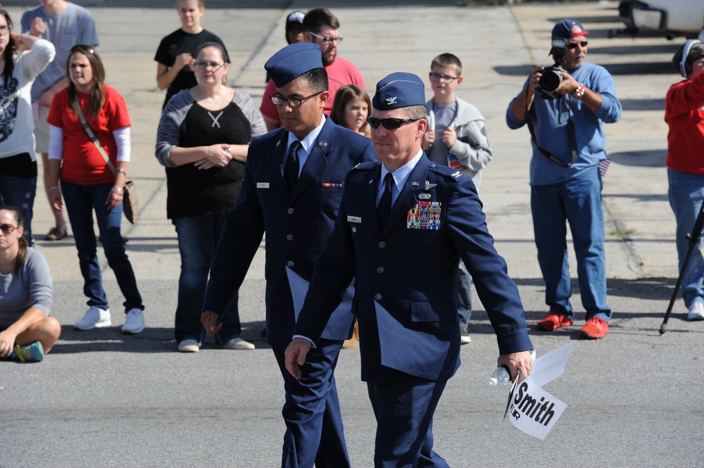 Gulf Coast honors veterans with parade