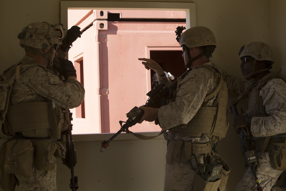 DVIDS - Images - Integrated Training Exercise 1-17 Patrols/ECP/VCP ...