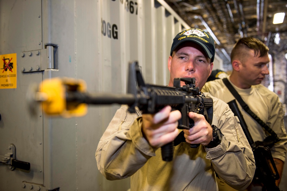 Sailors from Surface Warfare Detachment 2 conduct VBSS training aboard USS Coronado (LCS 4)