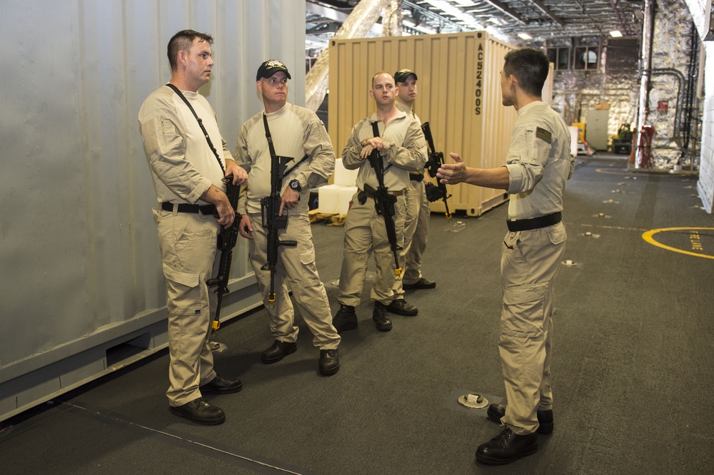 Sailors from Surface Warfare Detachment 2 conduct VBSS training aboard USS Coronado (LCS 4)