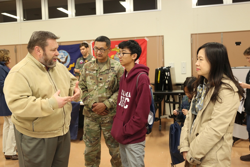Camp Zama middle, high school students  prepare for higher education at college fair