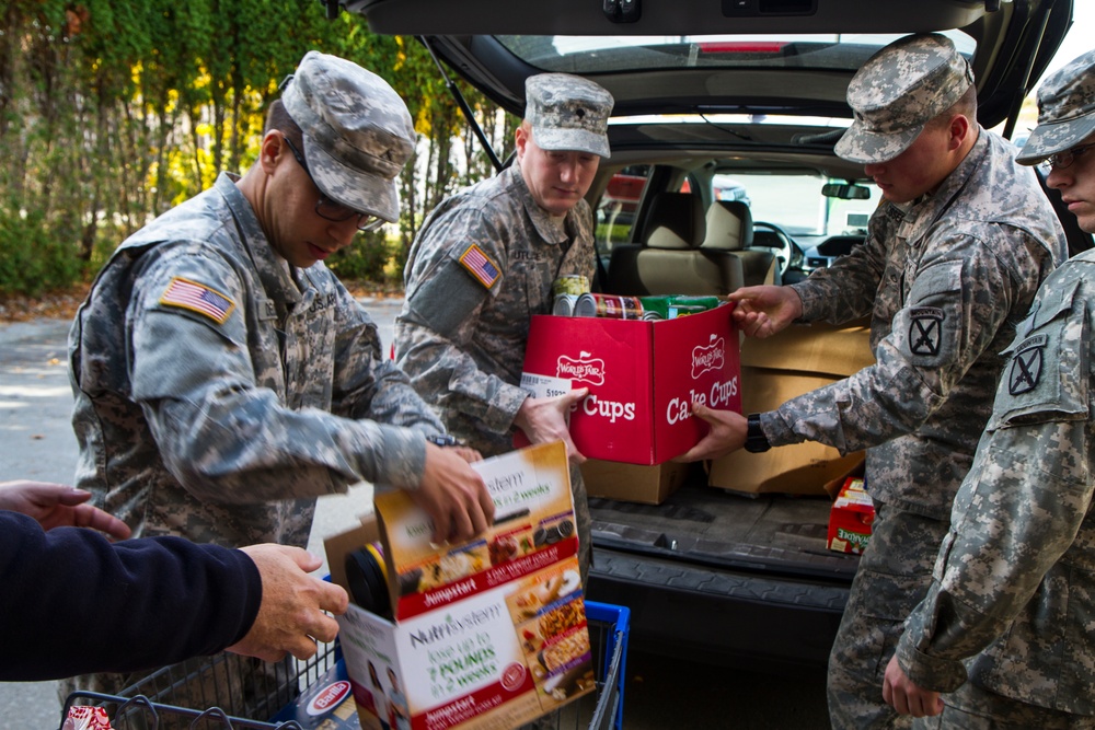 3-10 GSAB donates food to Feed Our Vets