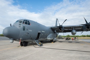 U.S. and Japanese Air Controller Partnership