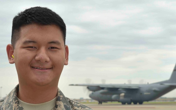 Teb Chaws Vam Meej - The Land of Promise