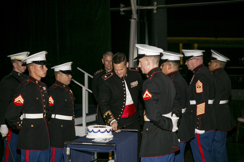 2/23 Celebrates 241st Marine Corps Ball, 100 years of the Reserves