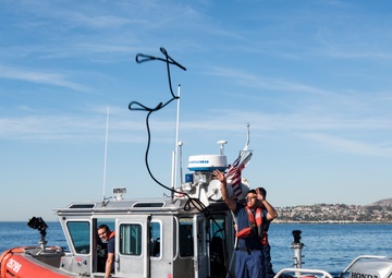 Coast Guard members conduct disabled vessel assist training