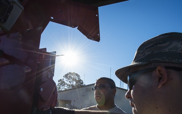 1 SOCES Air Commandos ensure flow of fuel