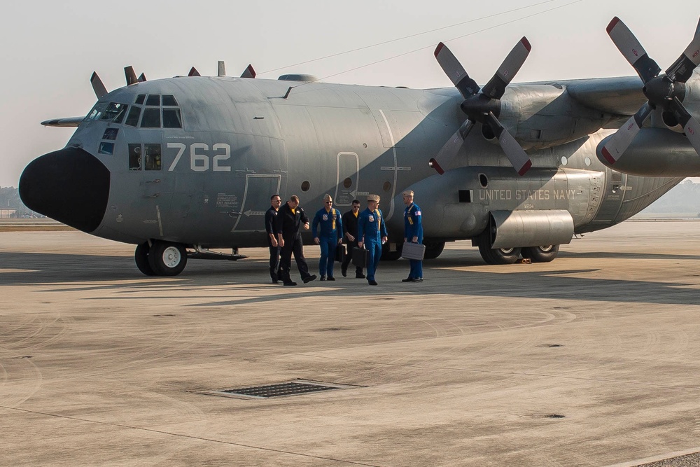 Blue Angels visit Fightertown