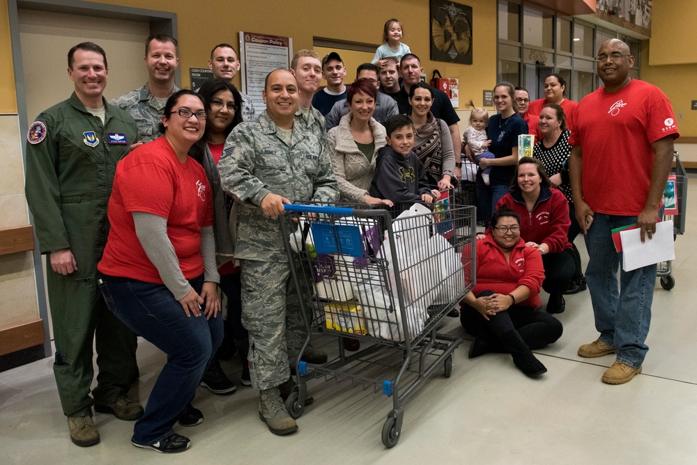 SSEMC hosts Commissary Sweep for Sabers