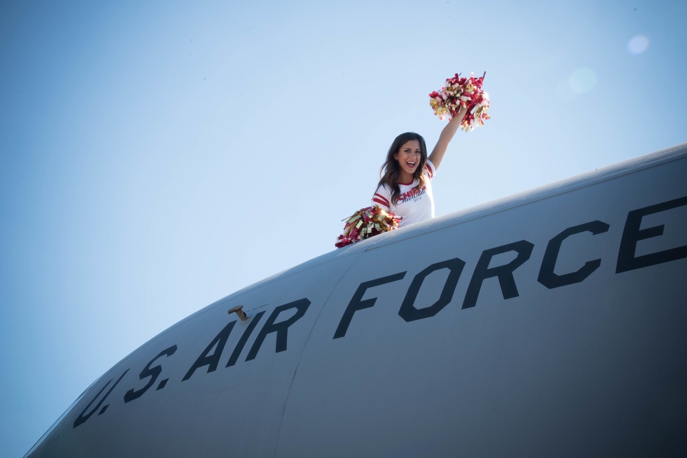Kansas City Chiefs’ cheerleaders visit Keesler