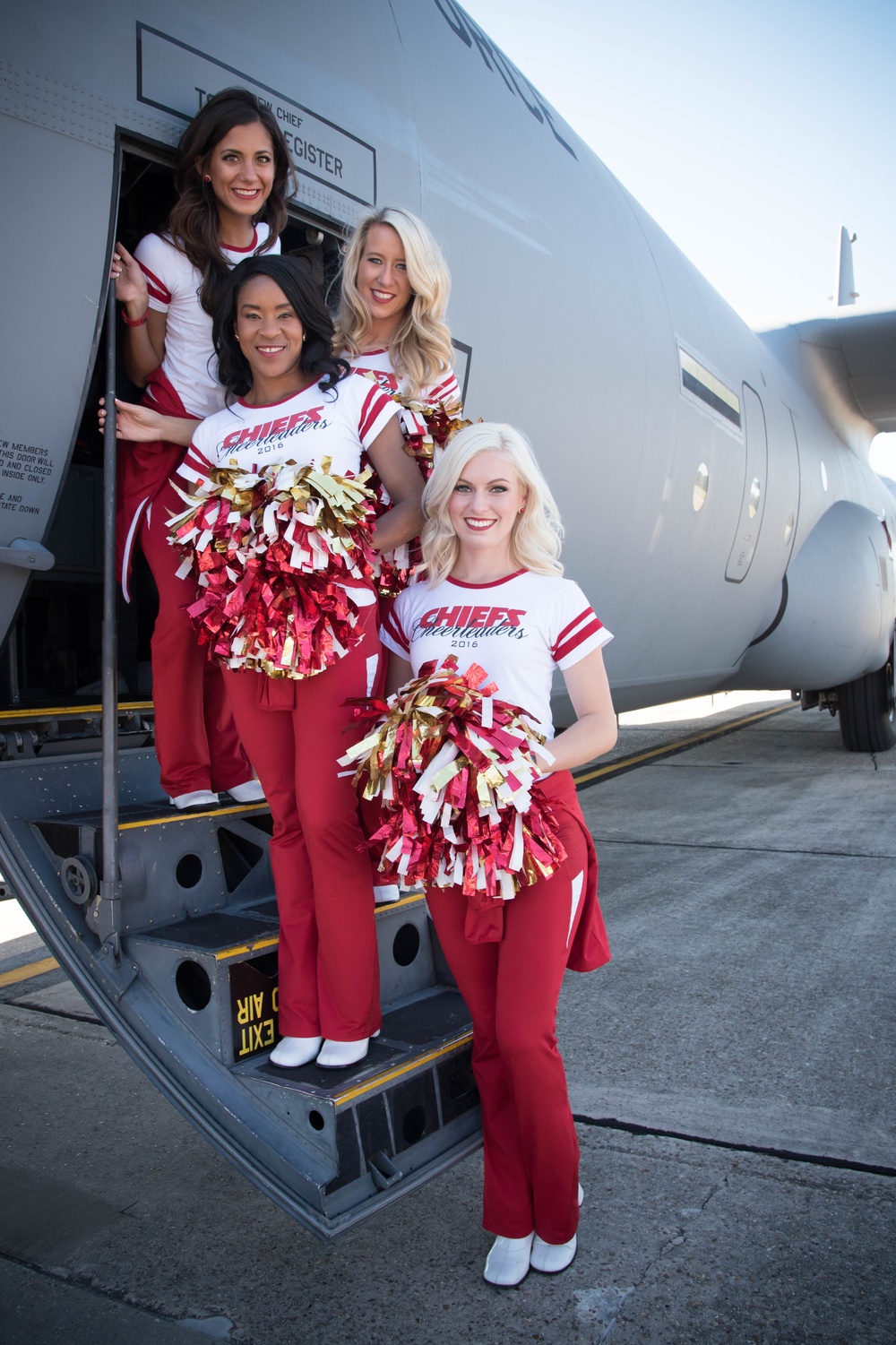 Kansas City Chiefs’ cheerleaders visit Keesler