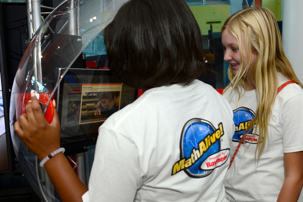 Virginia Air, Space Center hosts interactive math exhibit