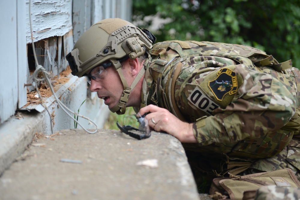 Beale EOD diffuse simulated crisis situation