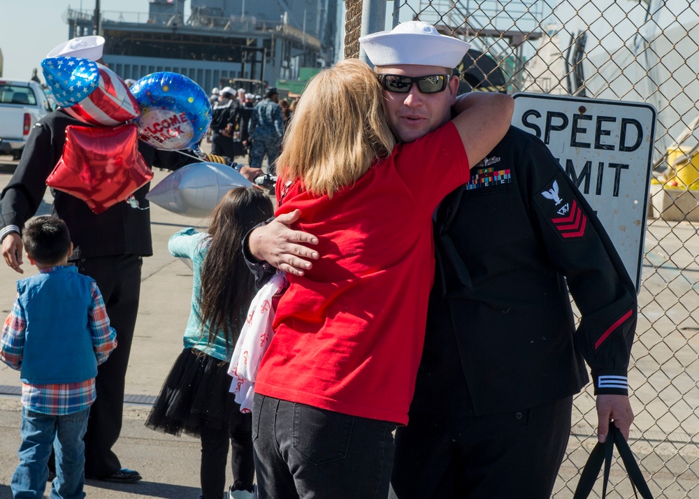 USS John P. Murtha (LPD 26) arrives at its new homeport San Diego