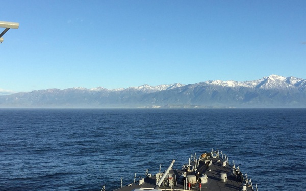 USS Sampson off New Zealand coast