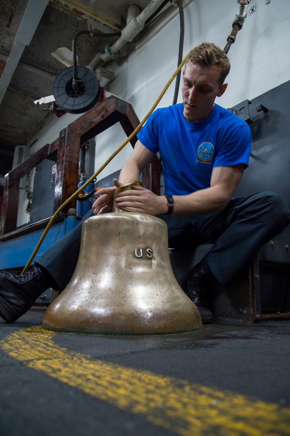 USS Dwight D. Eisenhower (CVN 69) Deployment