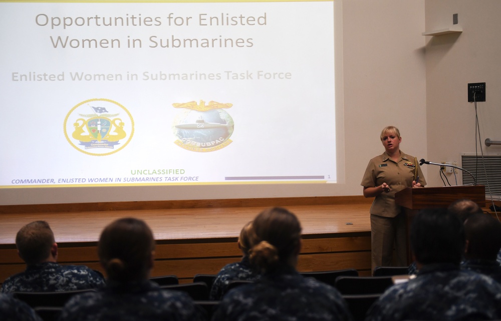 Enlisted Women in Submarines Task Force Visit NSE