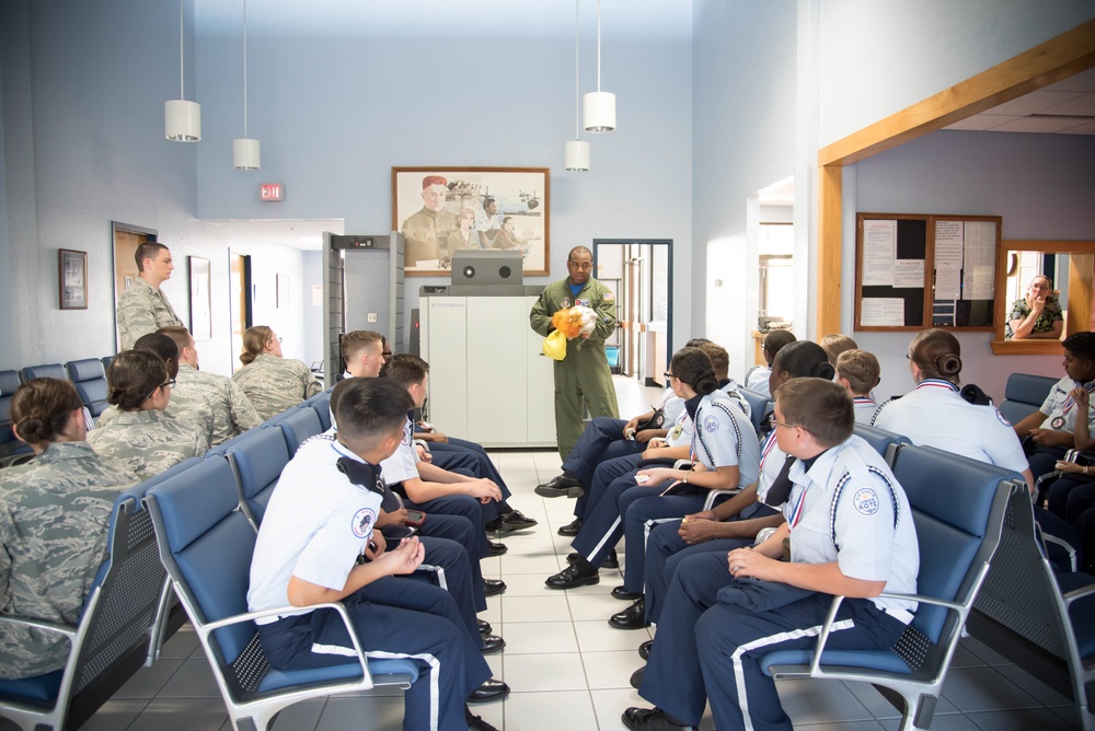 Biloxi High JRTOC students fly with Hurricane Hunters