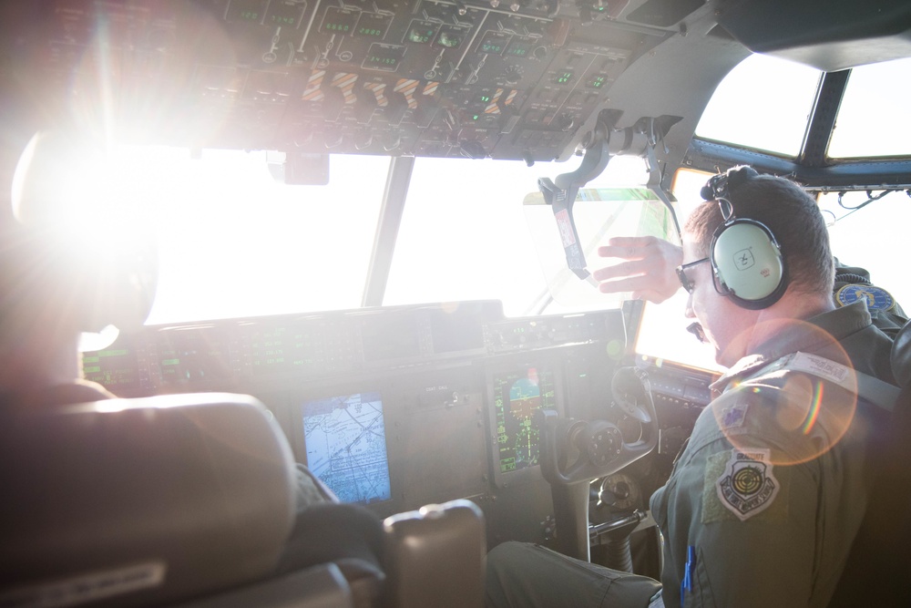 Biloxi High JRTOC students fly with Hurricane Hunters