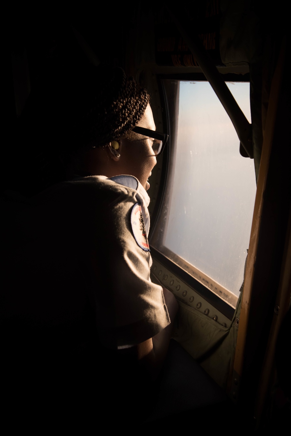 Biloxi High JRTOC students fly with Hurricane Hunters