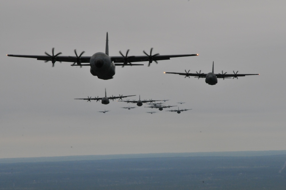 403rd Wing surge through the skies