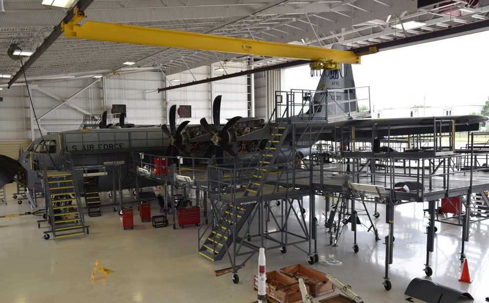 Maintenance stands improve C-130J inspection efficiency
