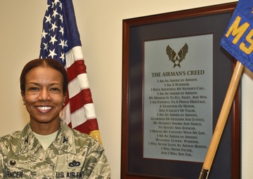 MSG Commander speaks at WiSE Symposium