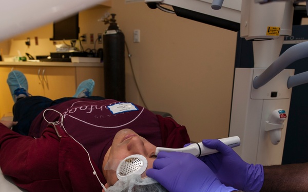 Belvoir Hospital makes history in eye surgery.