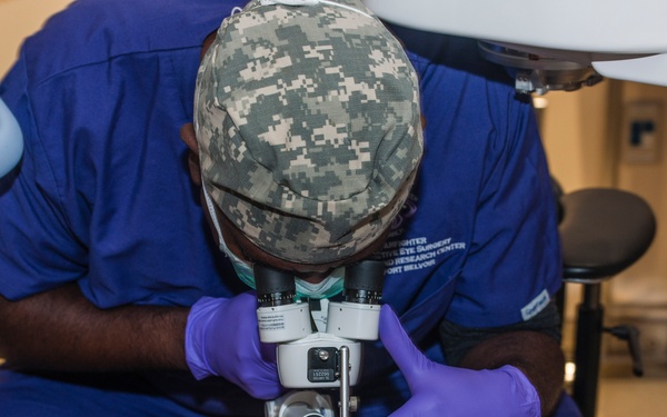 Belvoir Hospital makes history in eye surgery.