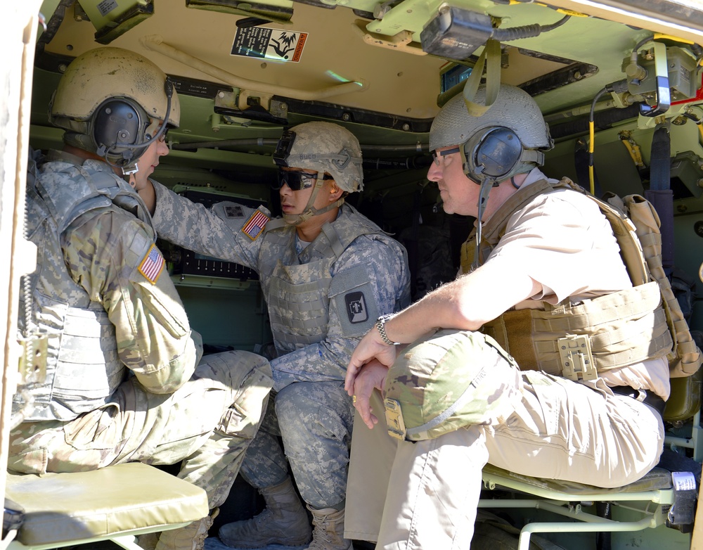 Texas Army National Guard trains, graduates first female cavalry scout in U.S. Army