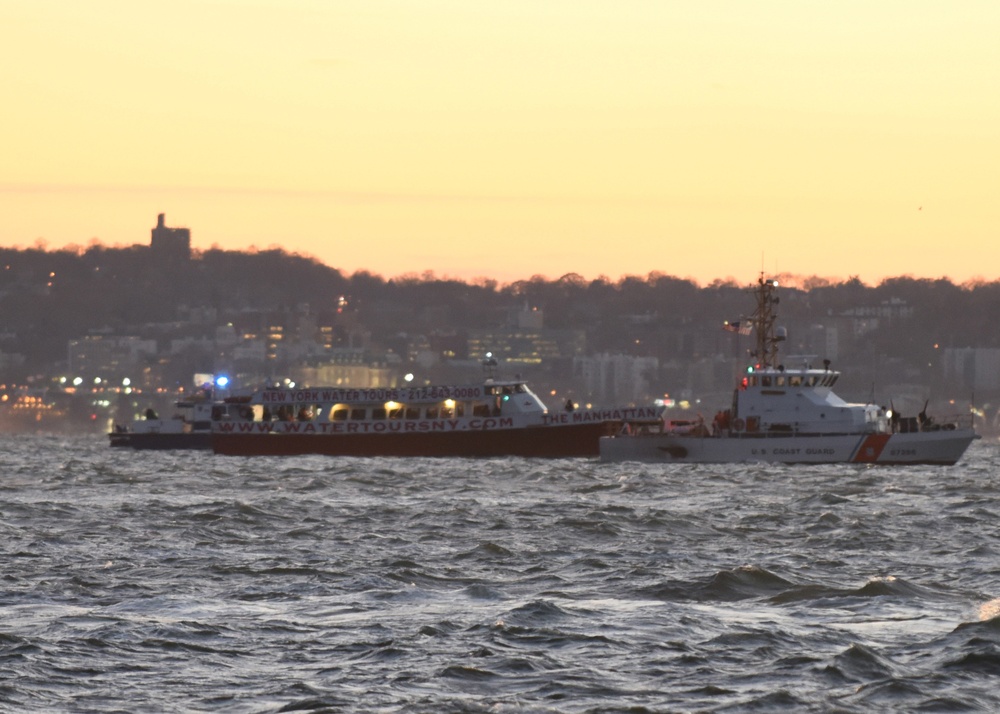 Coast Guard assists disabled ferry in New York Harbor