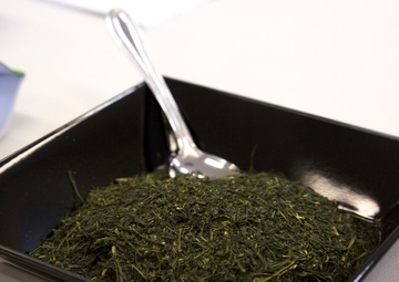 MCCS Okinawa hosts green tea seminar