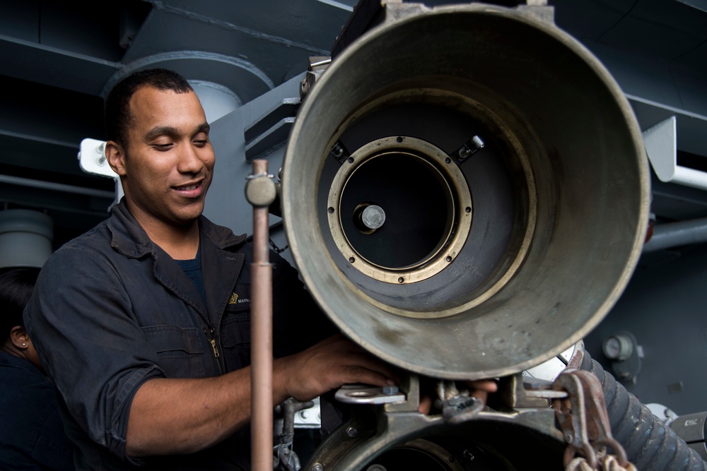 USS Dwight D. Eisenhower (CVN 69) Deployment