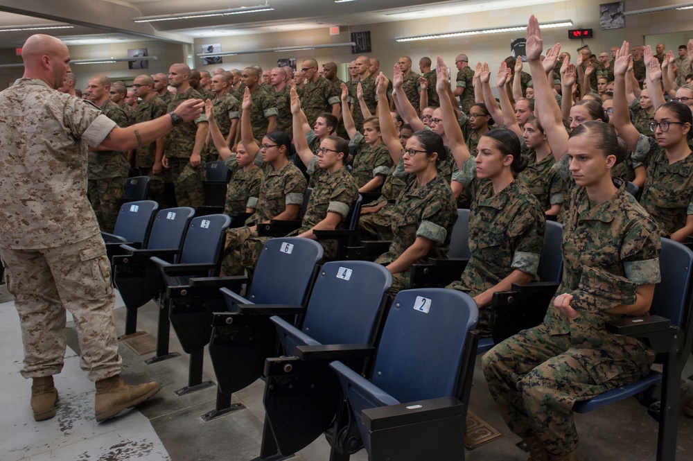 OCS COMMANDERS ORIENTATION &quot;CHARLIE&quot;