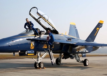 Blue Angels visit Fightertown