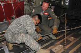 Air Force/Army train together in Joint Conquest