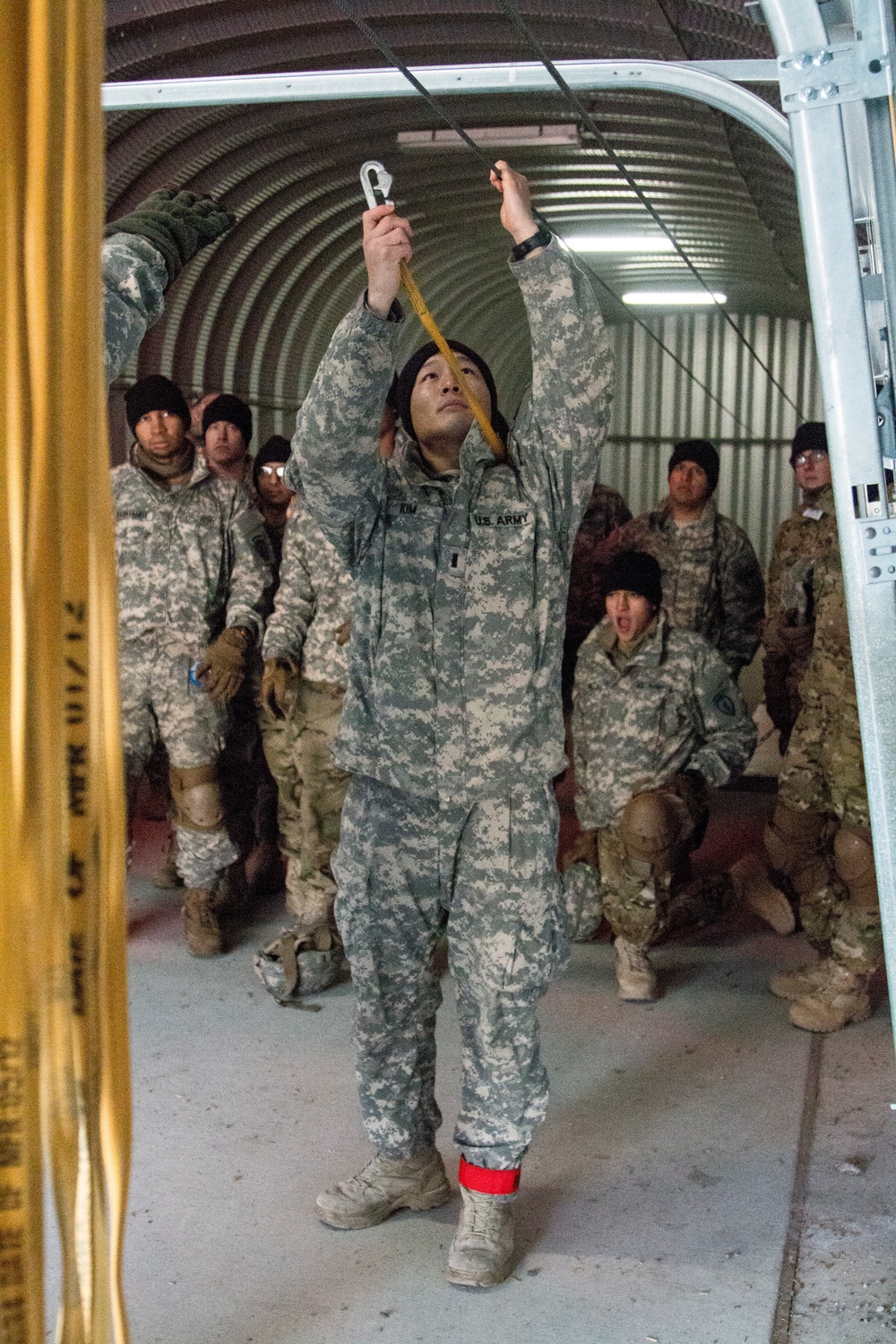 Paratroopers give back to local community