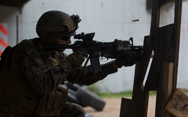 Marines maintain combat readiness at live-fire range