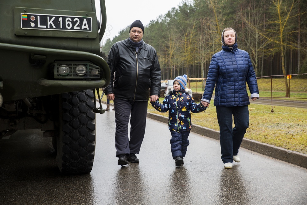 Visginas Static Display